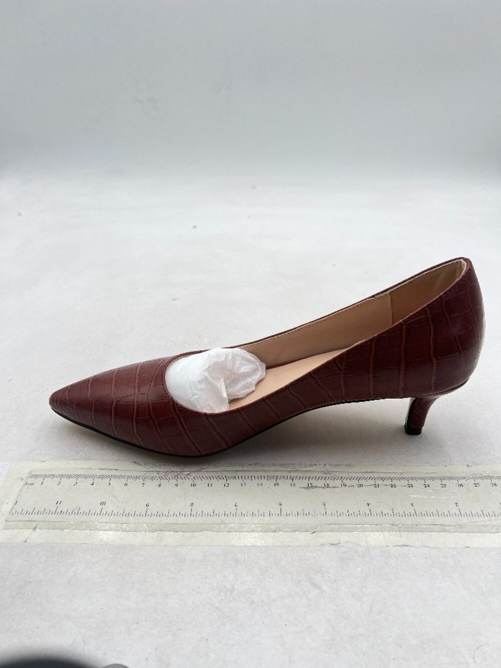 YDN Crocodile Printing-brown Low Kitten Heeled Pumps Pointed Toe Dress Shoes